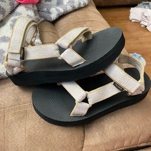 Teva Midform Sandals